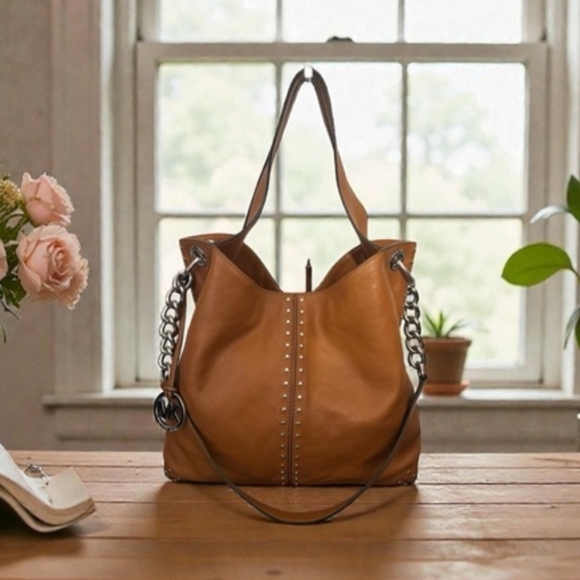 MICHAEL KORS ASTOR TAN LEATHER DOUBLE STRAP SHOULDERBAG